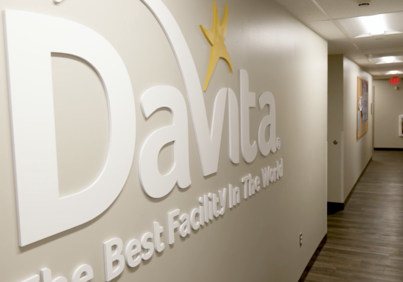 DaVita_Sign